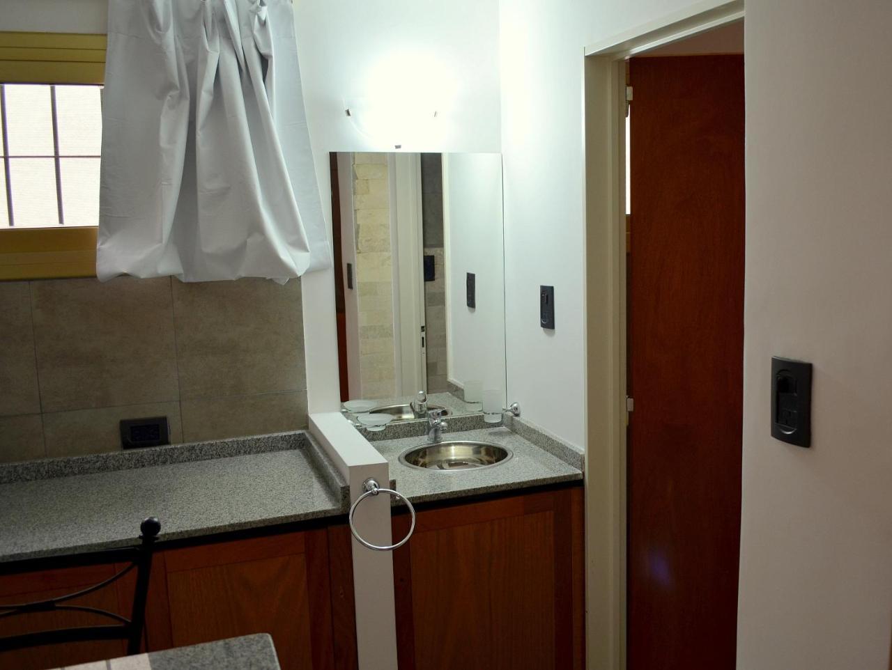 Via Lavalle Suites San Luis Eksteriør billede
